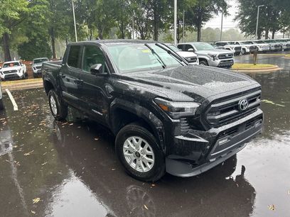 New 2025 Toyota Tacoma SR5