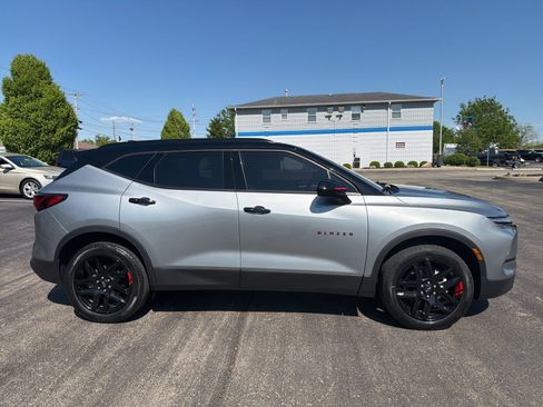 Used 2023 Chevrolet Blazer LT w/ Convenience Package FWD image 6