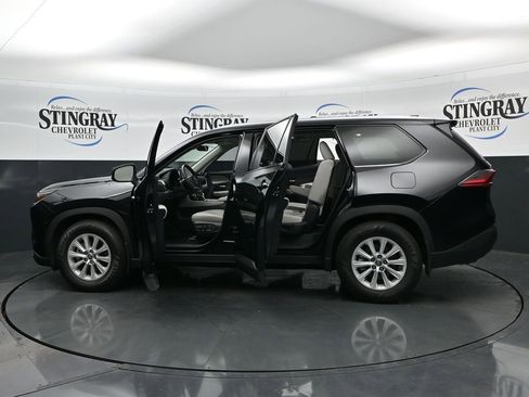 Used 2026 Toyota Grand Highlander FWD image 37