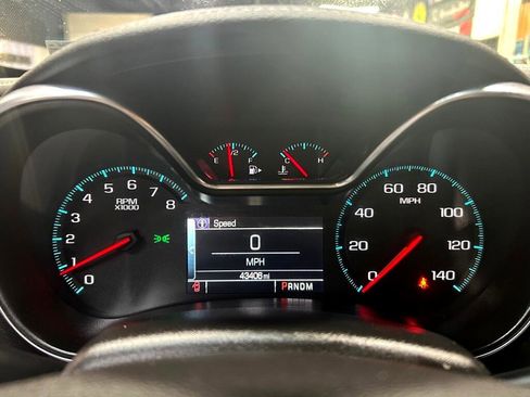 Used 2014 Chevrolet Impala LT w/ Convenience Package image 22