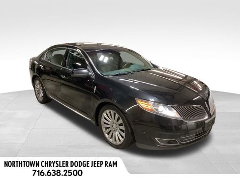 Used 2015 Lincoln MKS AWD w/ Equipment Group 101A image 2