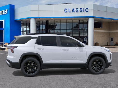 New 2026 Chevrolet Equinox LT image 5