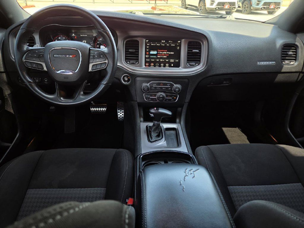 Used 2023 Dodge Charger R/T w/ Blacktop Package RWD image 23
