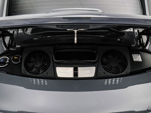 Used 2017 Porsche 911 Turbo S image 3