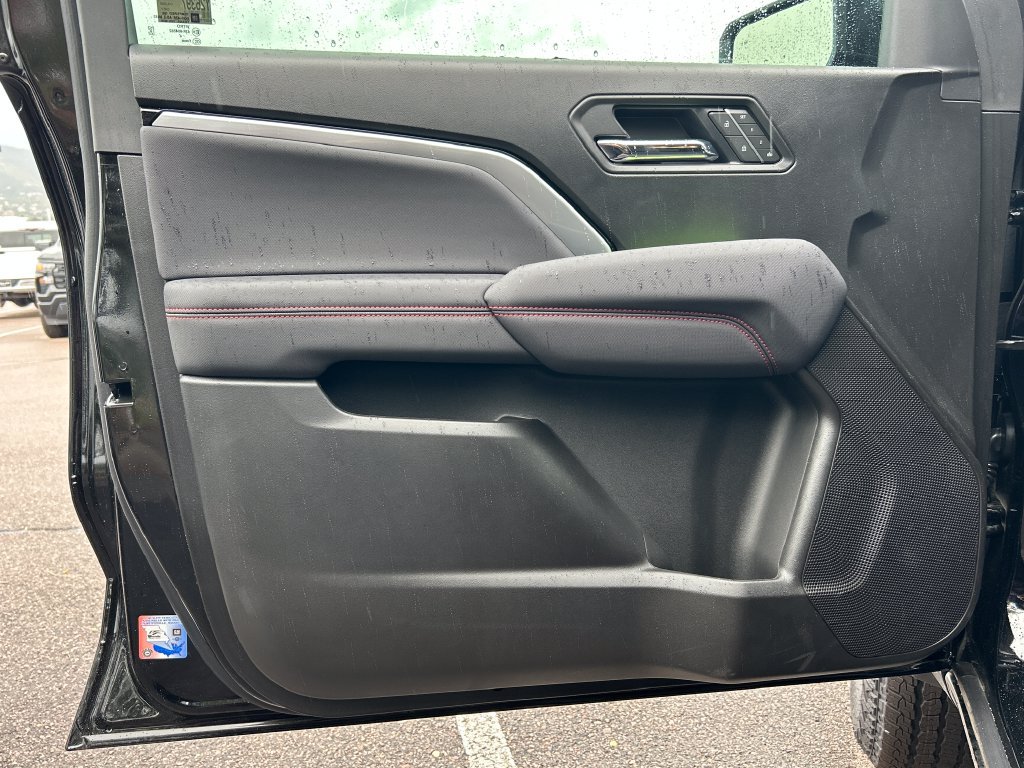 New 2026 Chevrolet Colorado Z71 w/ Midnight Edition AWD/4WD image 25