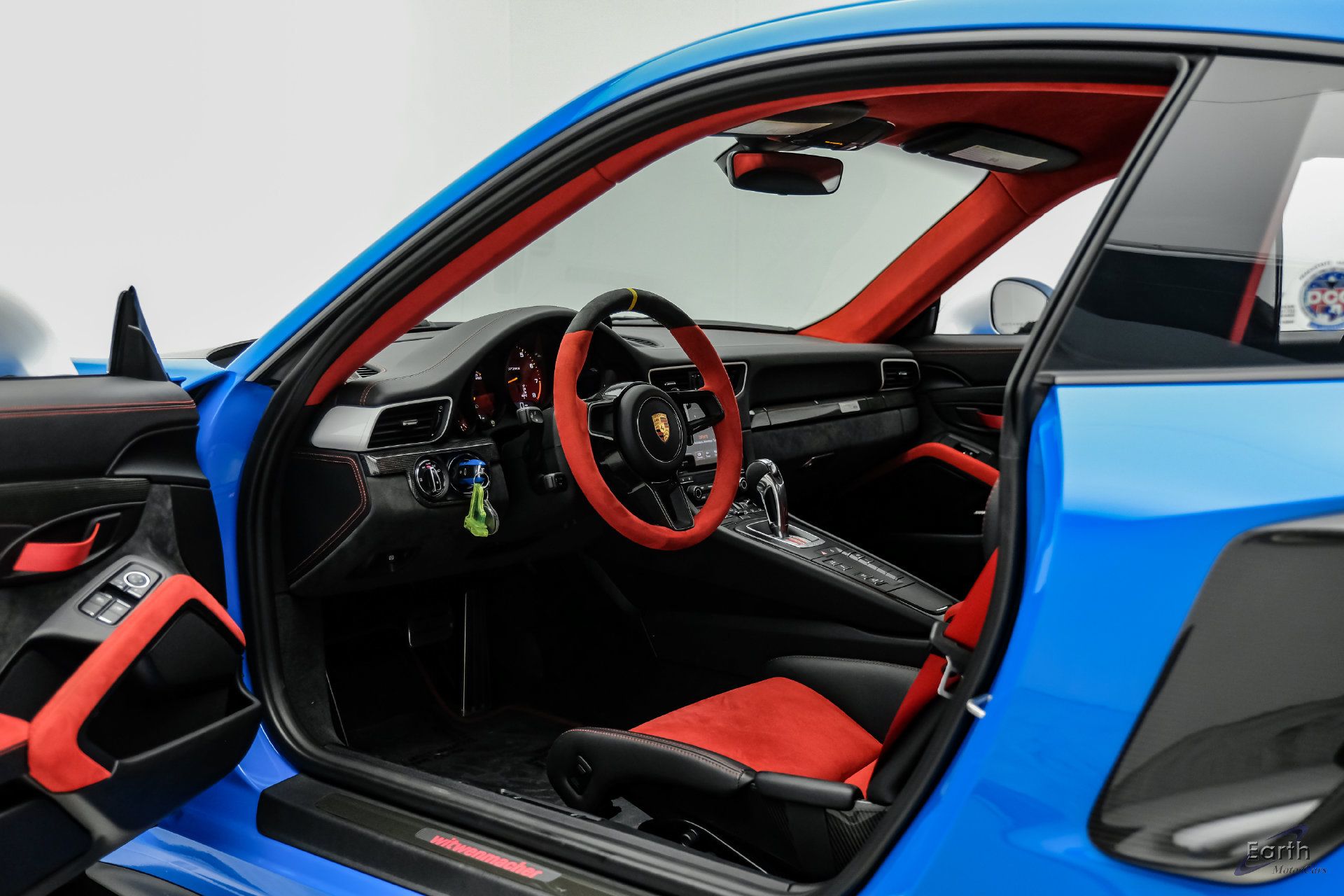 Used 2019 Porsche 911 GT2 RS RWD image 46