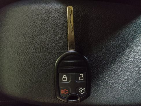 Used 2019 Ford Fiesta SE w/ Equipment Group 201A FWD image 32