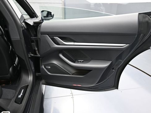 New 2026 Porsche Taycan image 27