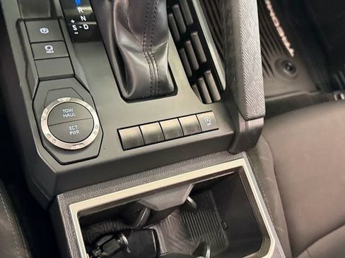 Used 2024 Toyota Tacoma SR5 RWD image 18