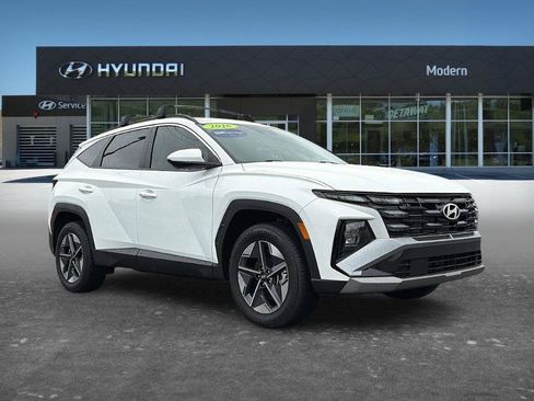 Certified 2026 Hyundai Tucson SEL AWD/4WD image 2