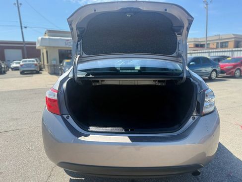 Used 2014 Toyota Corolla LE image 28