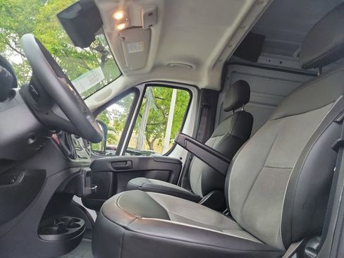 Used 2025 RAM ProMaster 3500 w/ Convenience Group FWD image 20