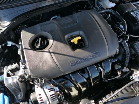 Used 2023 Kia Forte LXS image 58