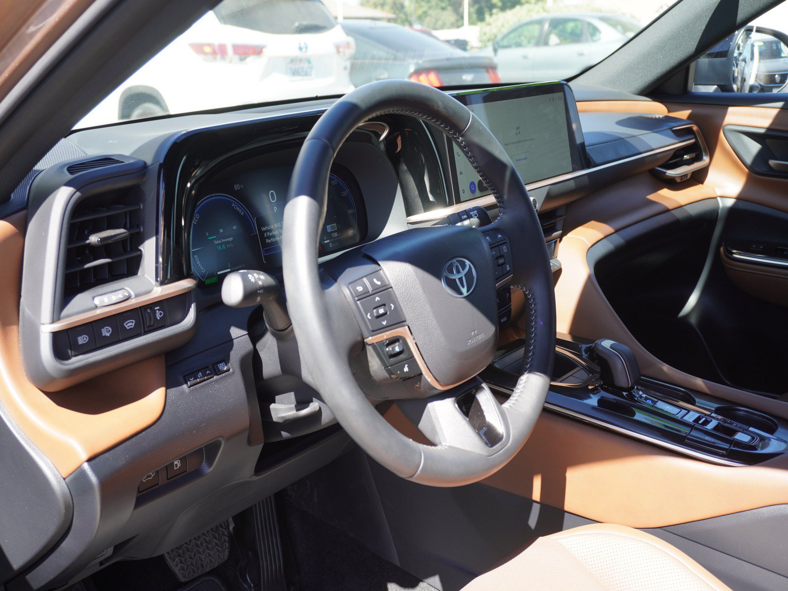 Used 2025 Toyota Crown Signia AWD/4WD image 21