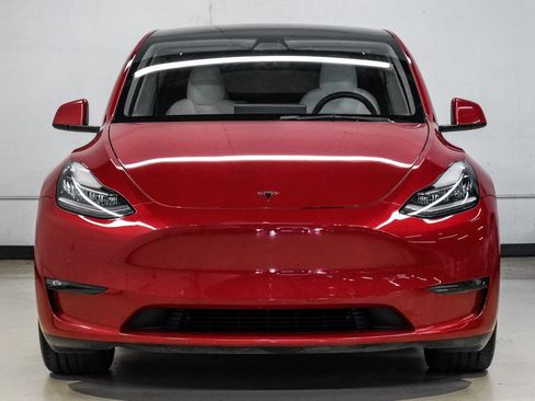 Used 2022 Tesla Model Y Long Range AWD/4WD image 8