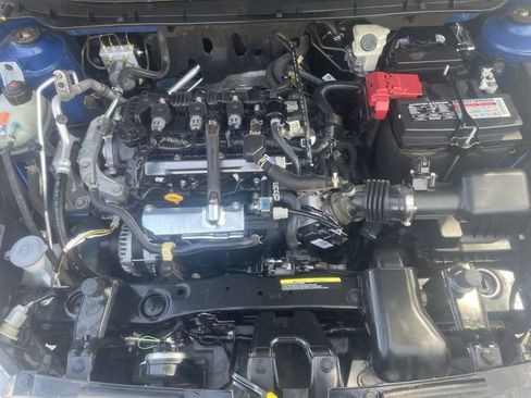 Used 2021 Nissan Kicks SV FWD image 26