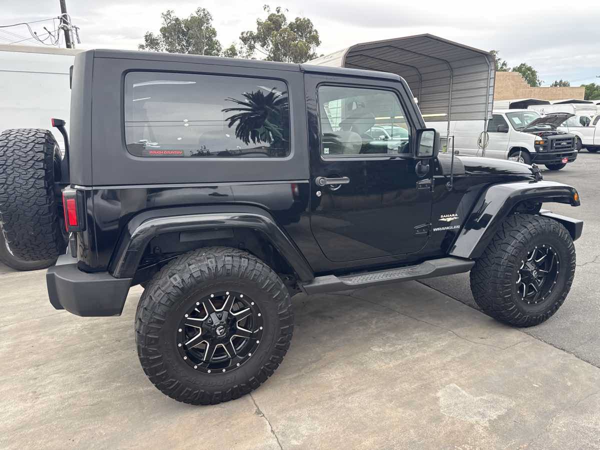 Used 2008 Jeep Wrangler X AWD/4WD image 6