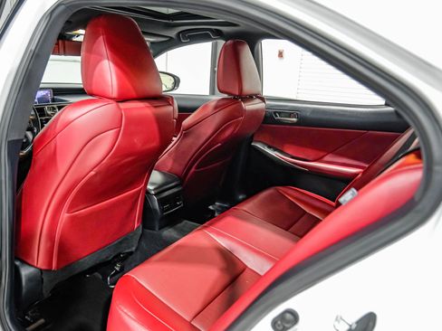 Used 2018 Lexus IS 350 F Sport image 46