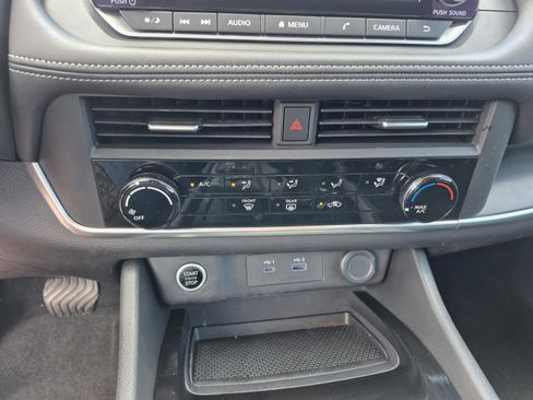 Certified 2023 Nissan Rogue S FWD image 26
