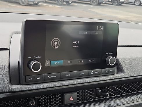 Used 2023 Honda CR-V LX image 16