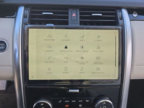 New 2026 Land Rover Discovery S image 23