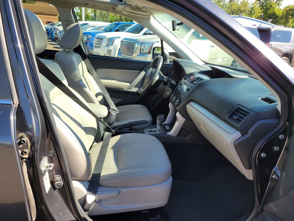 Used 2015 Subaru Forester 2.5i Limited w/ Protection Package #2 AWD/4WD image 25