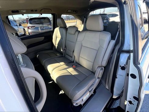 Used 2016 Honda Odyssey EX-L image 33