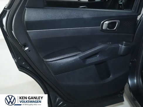 Used 2022 Kia Sorento LX AWD/4WD image 40