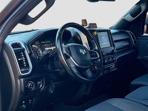Used 2021 RAM 1500 Big Horn image 9