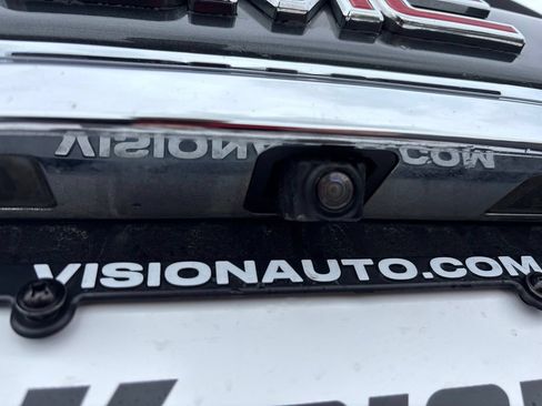 Used 2019 GMC Terrain SLE FWD image 33