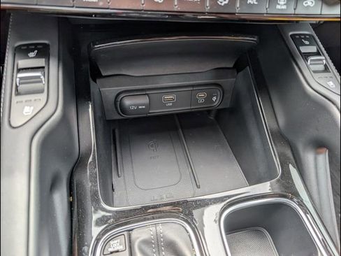 Used 2023 Kia Telluride SX Prestige image 15