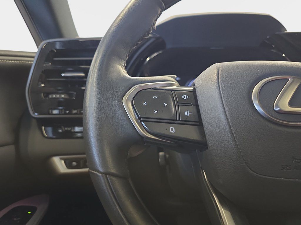Used 2023 Lexus RX 350 Premium Plus w/ Cold Area Package AWD/4WD image 20