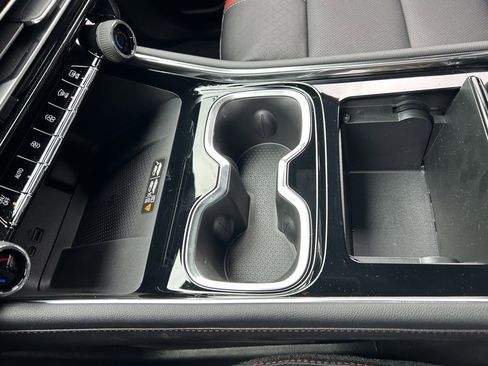 New 2026 Chevrolet Traverse RS image 35