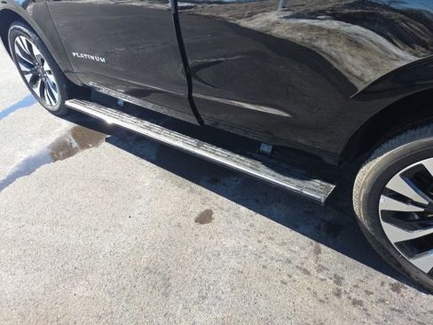 Certified 2025 Ford Expedition Platinum w/ Driver's Package image 25