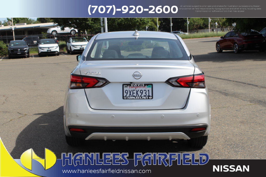 Used 2025 Nissan Versa SV w/ Trunk Package FWD image 8