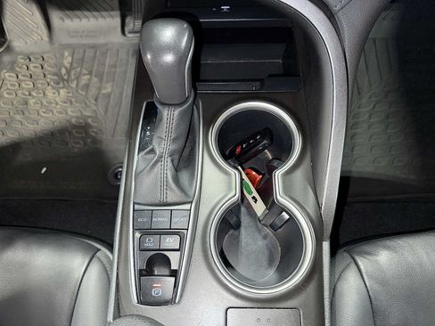 Certified 2023 Toyota Camry XLE FWD image 30