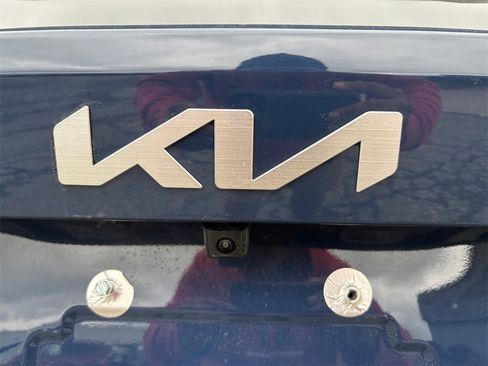 New 2025 Kia Sorento S w/ Panoramic Sunroof Package image 17