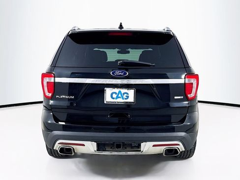 Used 2017 Ford Explorer Platinum AWD/4WD image 6