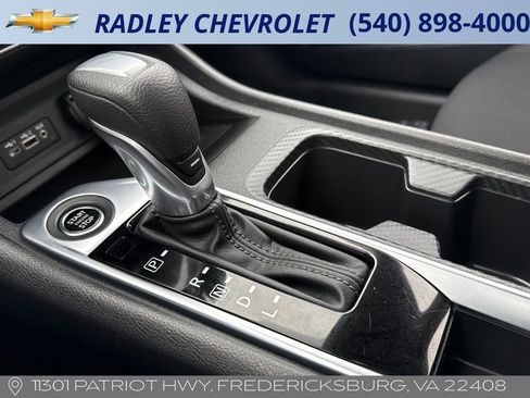 Used 2025 Nissan Sentra SV image 11