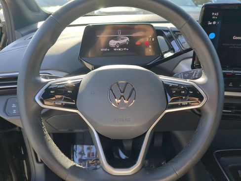 Certified 2023 Volkswagen ID.4 Pro S AWD/4WD image 32