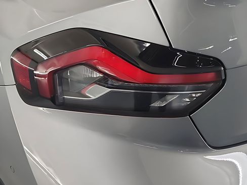 Used 2025 BMW 230i Coupe w/ Premium Package image 23