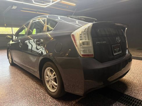 Used 2011 Toyota Prius Two FWD image 5