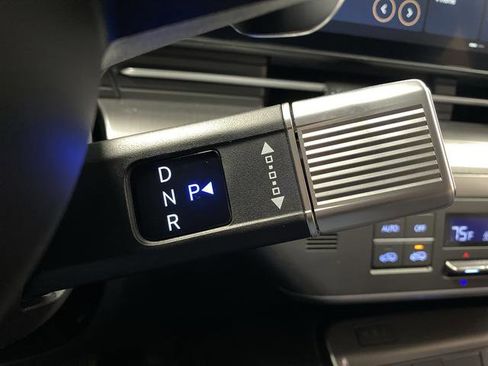 New 2026 Hyundai Kona SEL Premium image 21