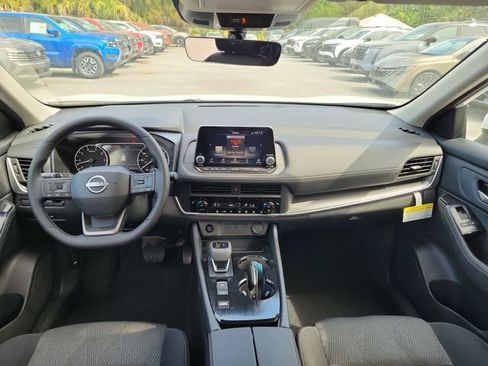 New 2026 Nissan Rogue SV w/ Cold Weather Package FWD image 22