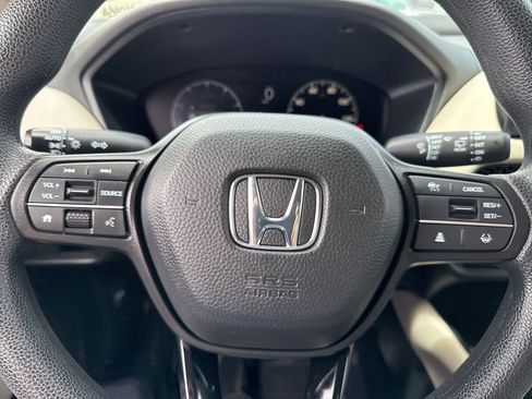 Certified 2024 Honda HR-V LX image 29