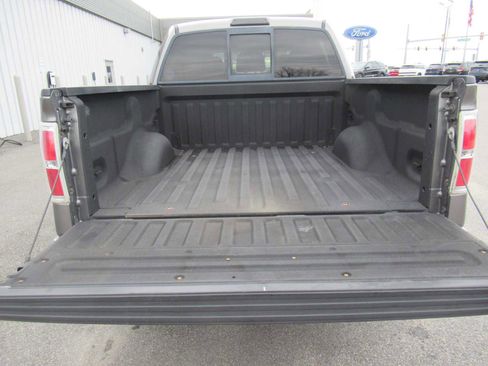 Used 2011 Ford F150 XLT w/ XLT Chrome Pkg image 14