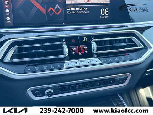 Used 2021 BMW X5 xDrive40i w/ Premium Package image 35