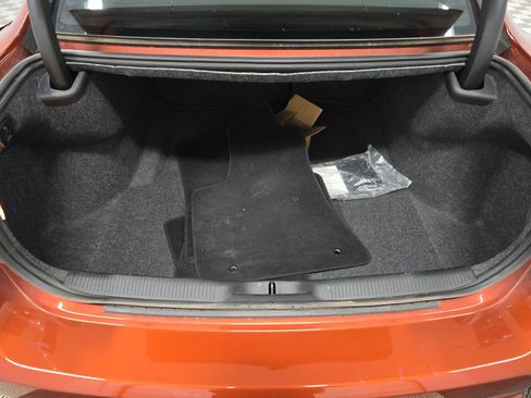 Used 2023 Dodge Charger Scat Pack w/ Daytona Edition Group image 17