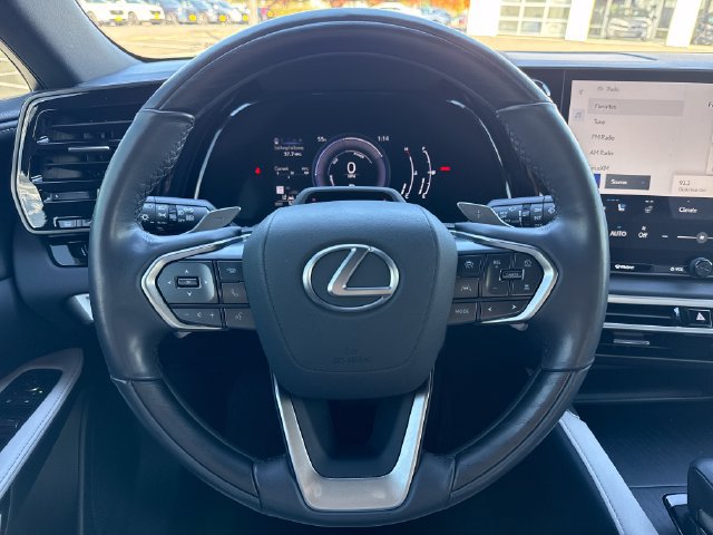 Used 2023 Lexus RX 350 w/ Cold Area Package AWD/4WD image 20