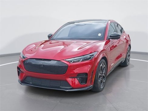 Certified 2024 Ford Mustang Mach-E GT image 7